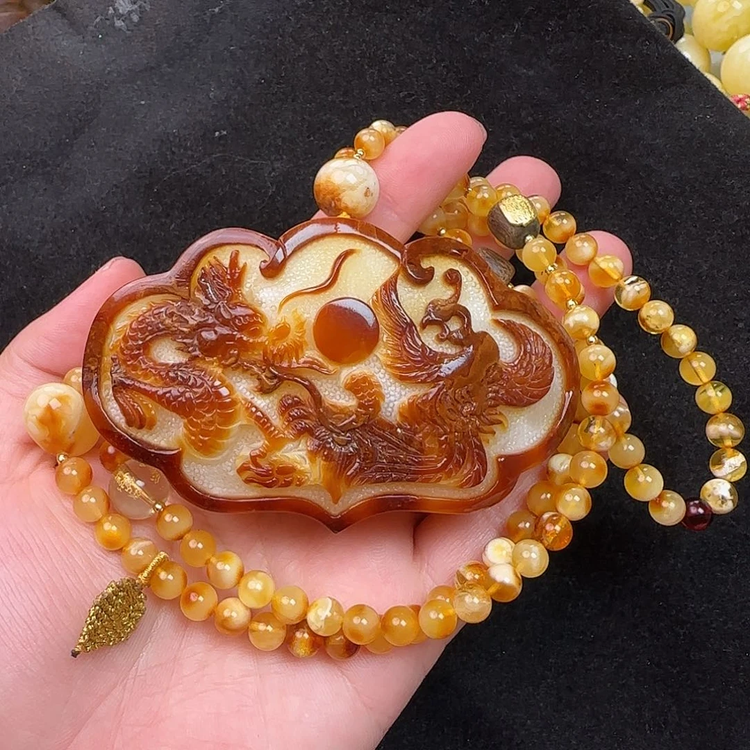 蜜蜡未镶嵌珠宝奇石