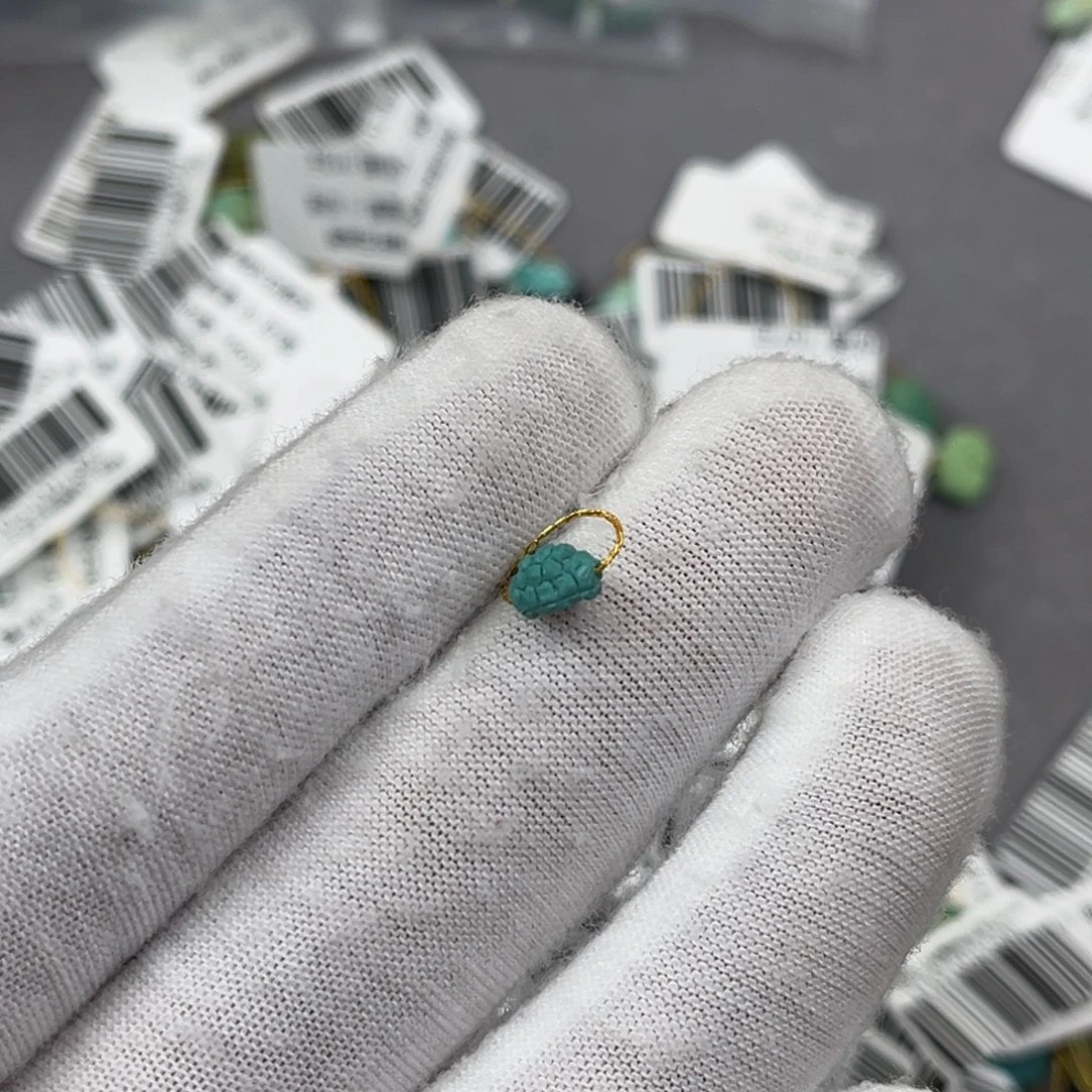 绿松石未镶嵌珠宝奇石编号39