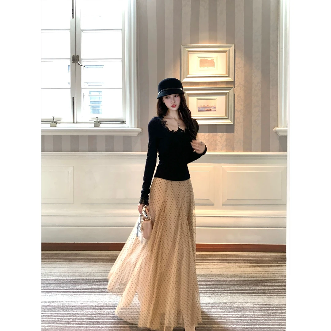 纯色长袖花朵针织打底衫女秋季内搭叠穿法式修身显瘦上衣