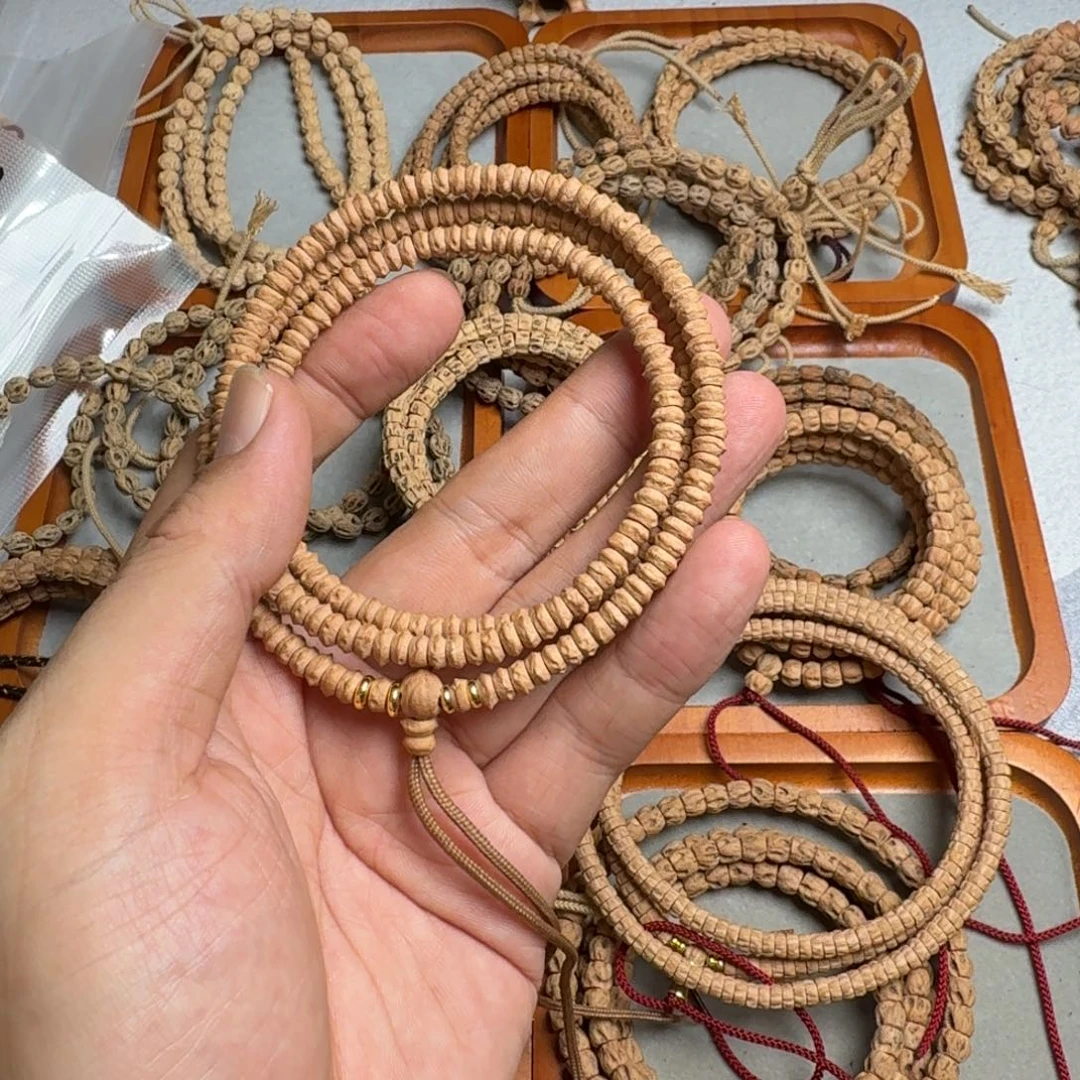 斌***蜡吊坠柏香籽/百香籽