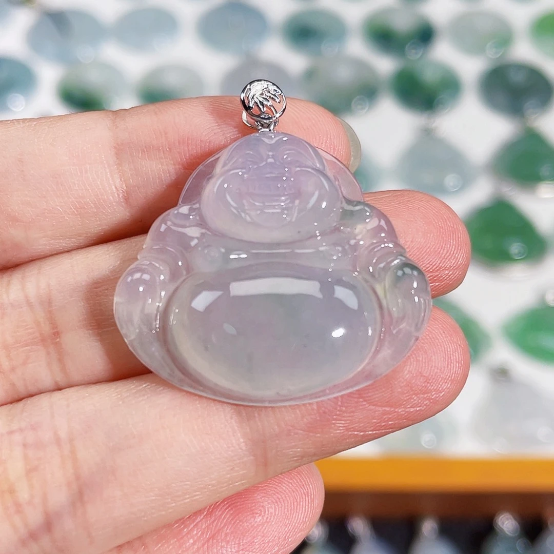 颈饰18K金镶嵌翡翠吊坠