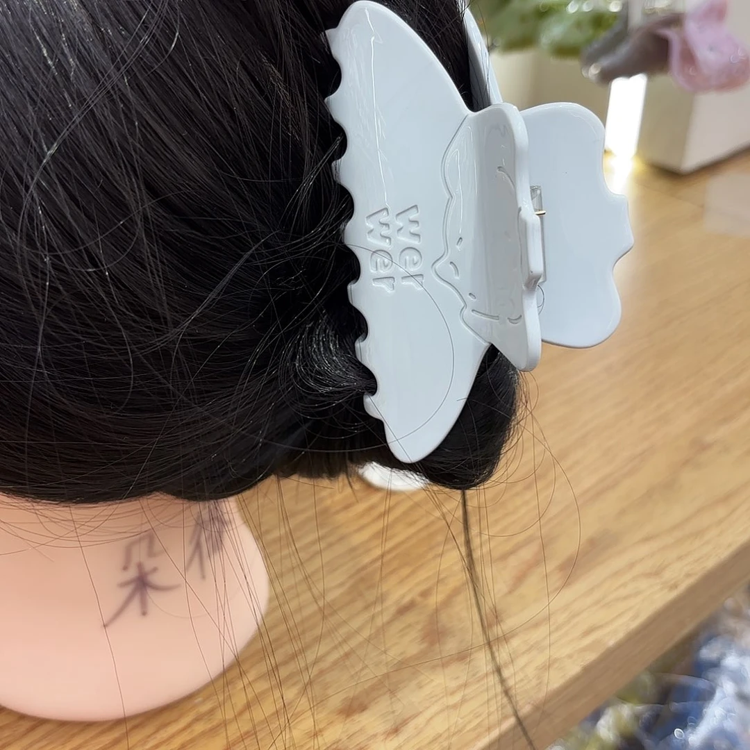 皮质铁合金蓝色抓夹一个