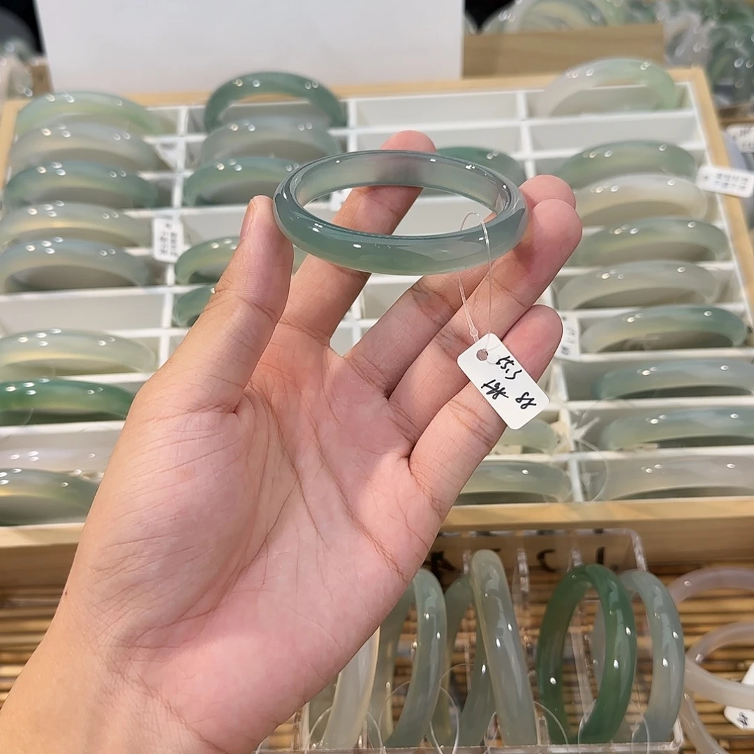 手镯玛瑙/玉髓未镶嵌圈口55.3