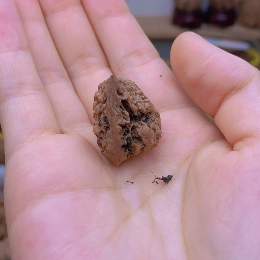 把件文玩核桃香**河异形核桃