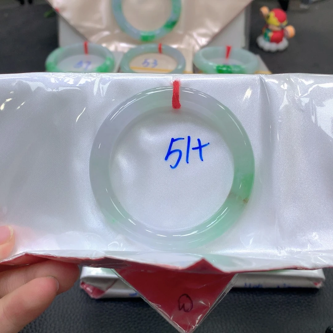 翡翠未镶嵌手镯51圆