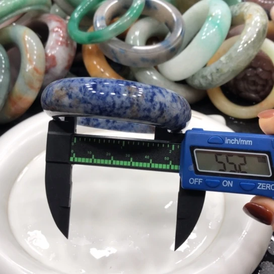 未镶嵌石英质玉珠宝半成品2