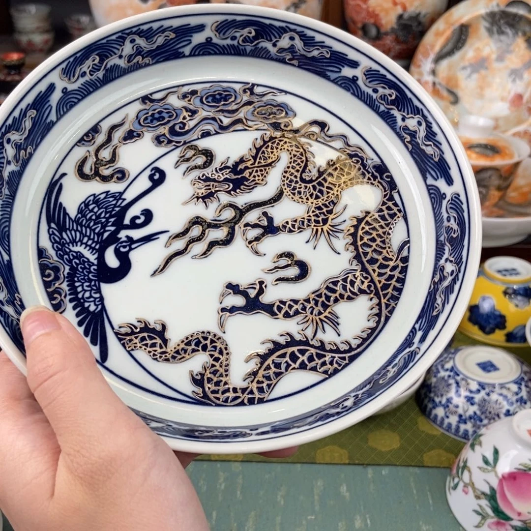 陶瓷的设计师是一个人