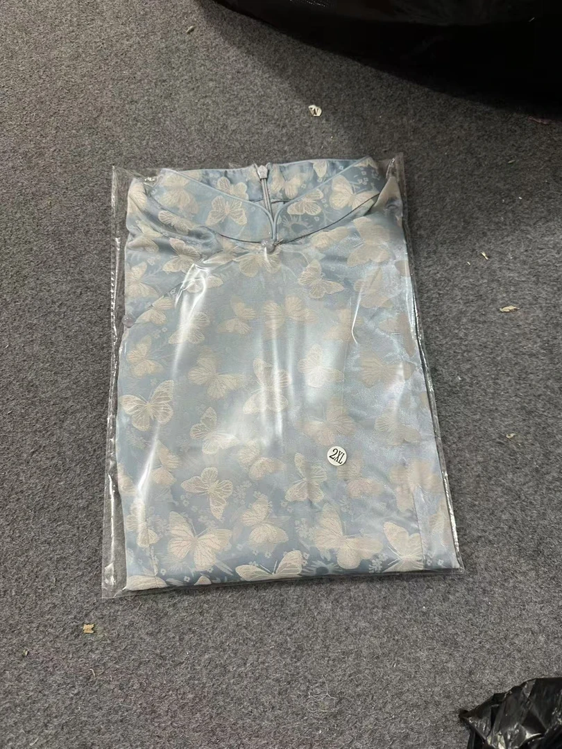 年轻复古无袖『蝶影舞倾城』旗袍