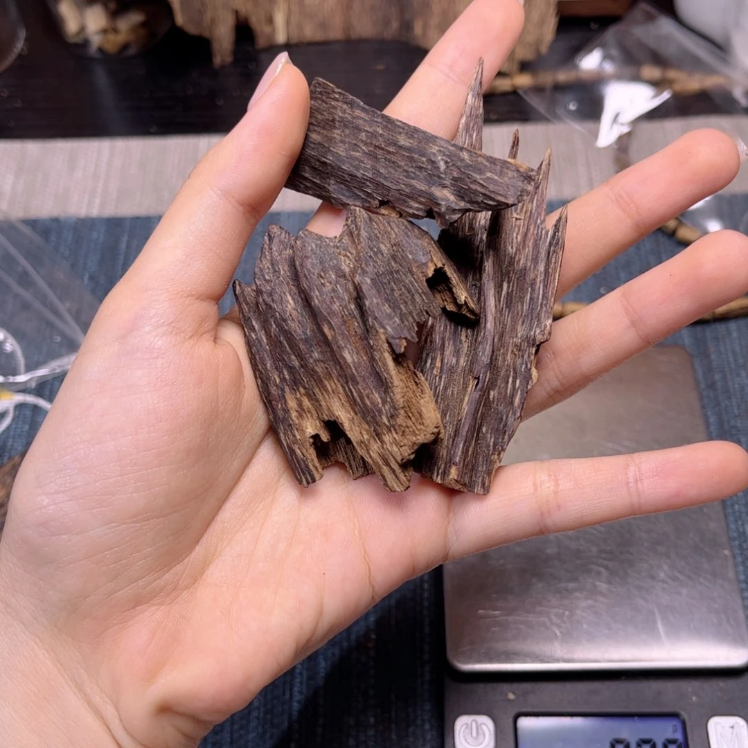 香榧木小****^尖峰岭虫漏10克