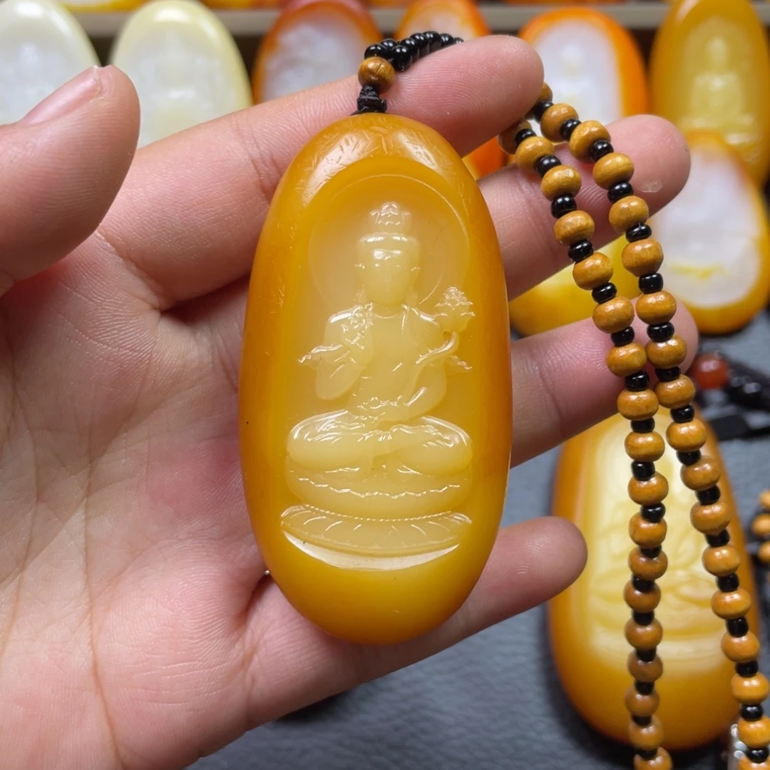 子***唐和田玉未镶嵌颈饰