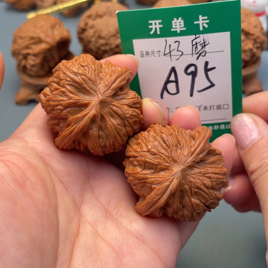 吊坠桃核文玩核桃