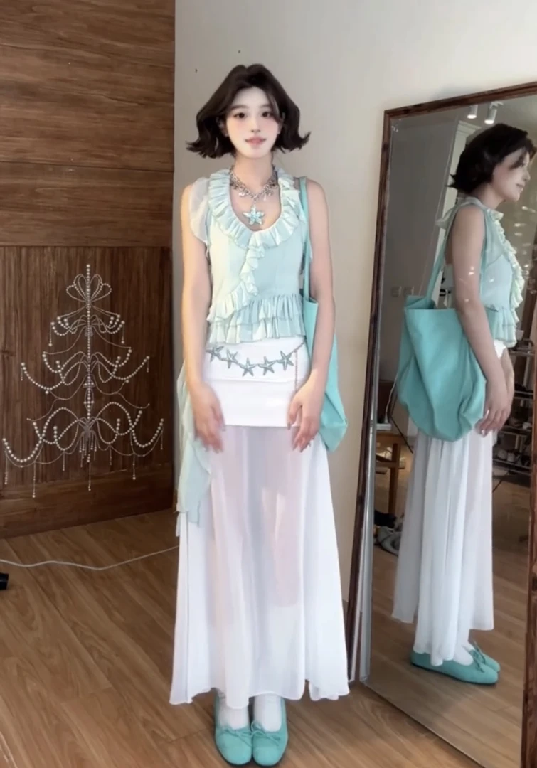 纯欲风薄荷绿设计感无袖挂脖荷叶边上衣女甜辣妹网纱半身裙两件套