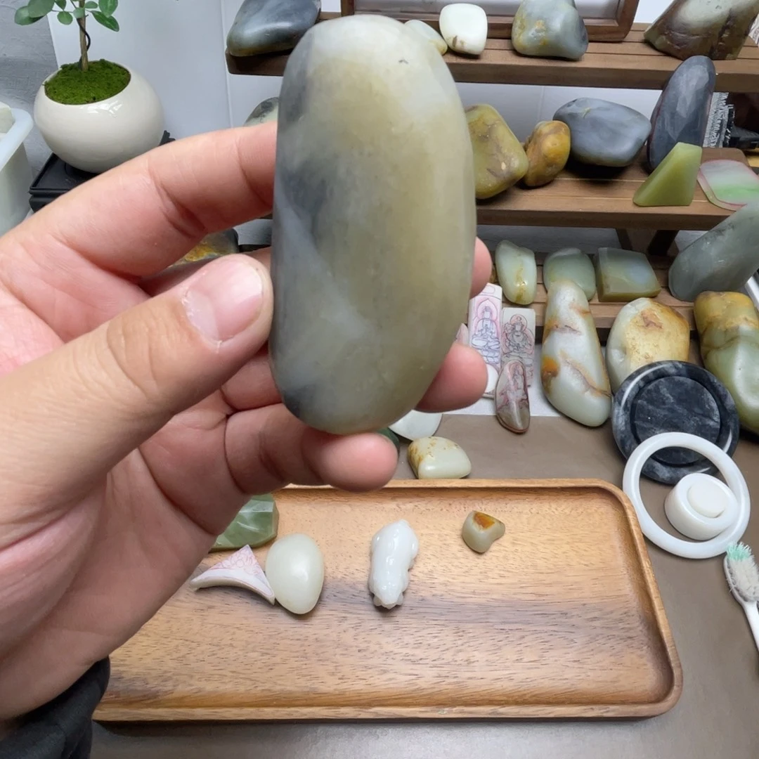 和田玉（子料）未镶嵌颈饰