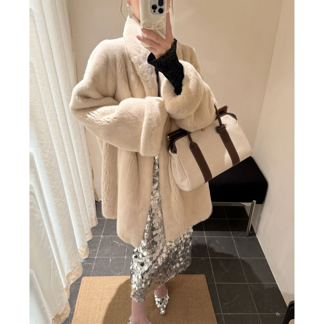 【灵动秀裳】2F332丹麦进口水貂紫金短二皇冠天鹅绒整貂长款外套