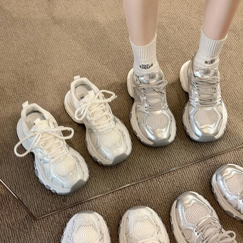 赵露思白鹿同款老爹鞋子女2025新款网面夏季增高运动休闲爆款女鞋