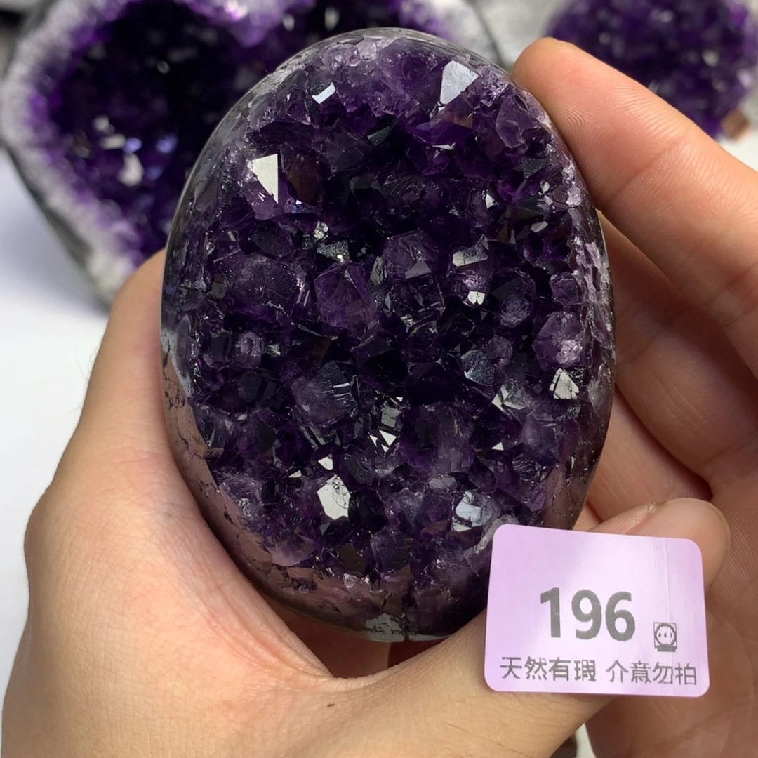 未镶嵌水晶大型摆件（非配饰）
