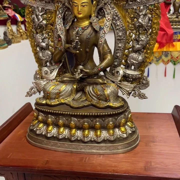 泥塑十分美好的一天，大家晚上好