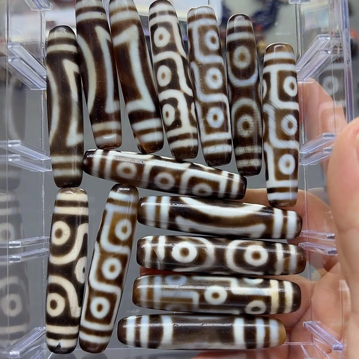 琉璃颈饰琉璃琉璃