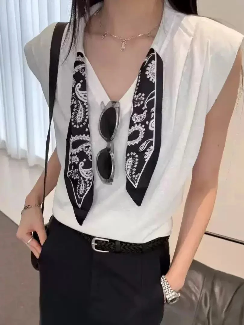 YANGYANG 新款女装时尚V领无袖丝巾气质显瘦百搭垫肩小衫#377