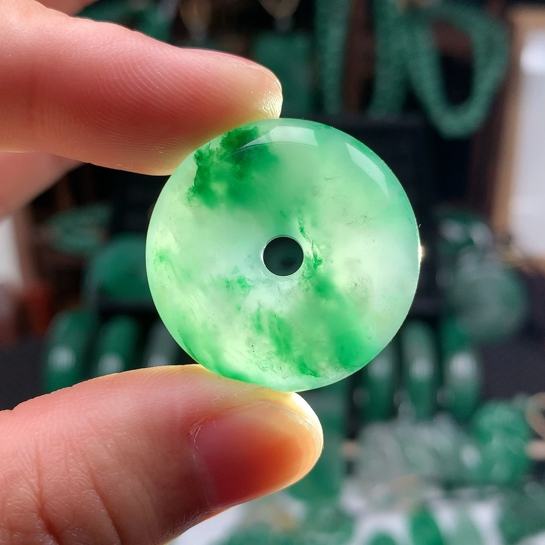 石英质玉吊坠(不含链)未镶嵌飘花平安扣