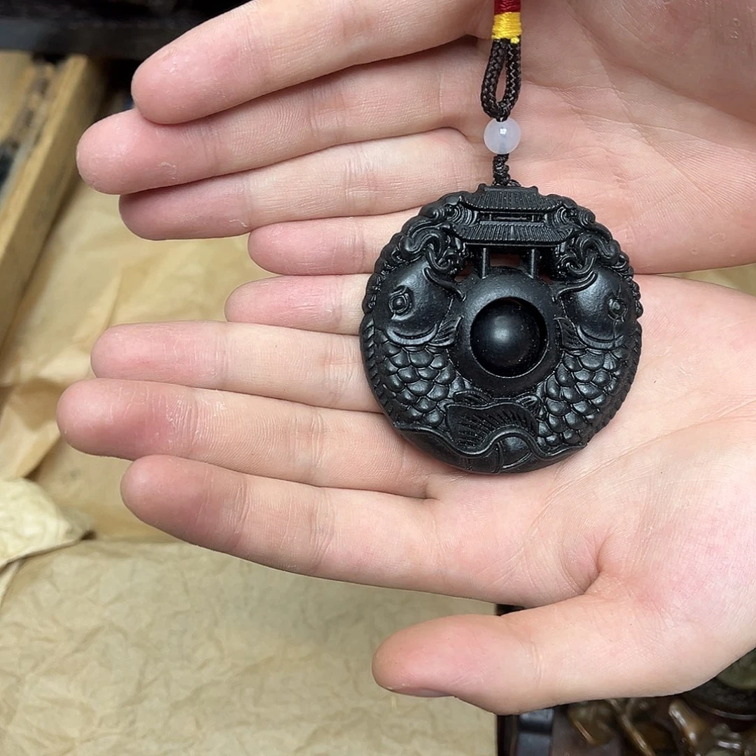 大叶紫檀（黑酸枝木类）