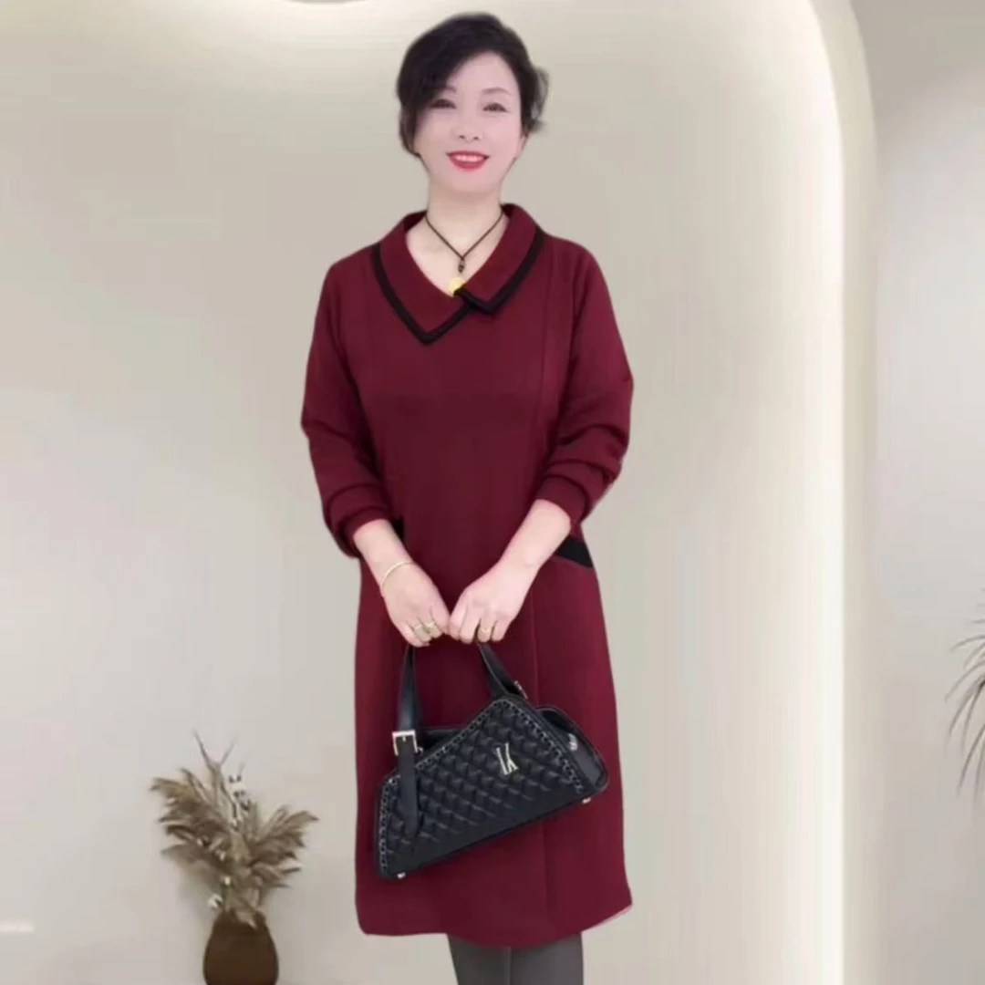 冬季款显瘦加厚保暖中长款连衣裙V领洋气长袖百搭遮肉连衣裙女