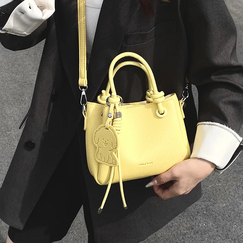 2025早春新款高级感手提小菜篮可手提单肩斜挎背高级感女包