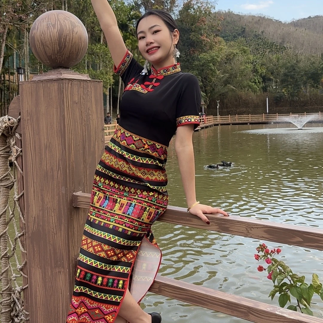 「三月黎好」海南黎锦少数民族表演聚会外嫁连衣旗袍裙