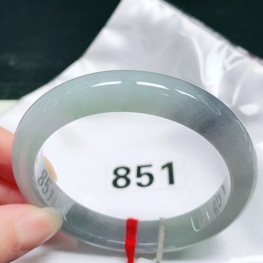 翡翠未镶嵌手镯57 号翡翠手镯