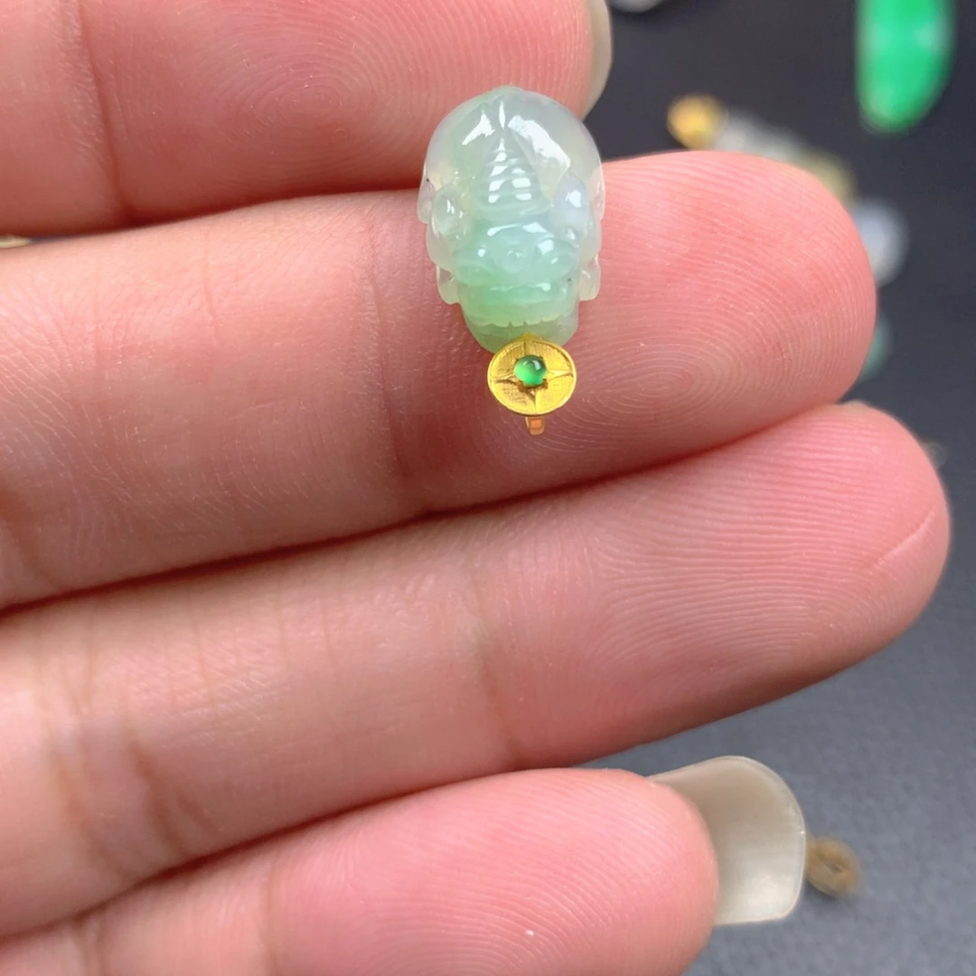 【闪购商品】翡翠18K金镶嵌颈饰翡翠