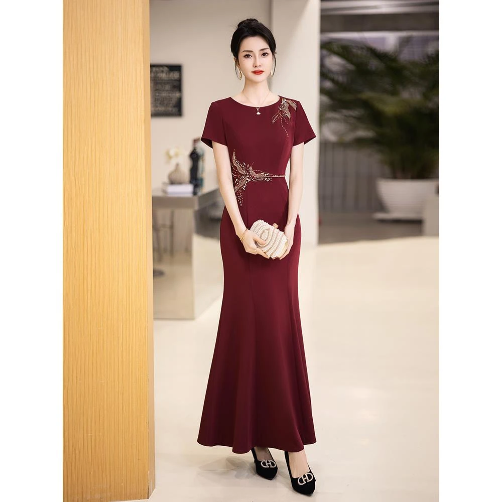 喜婆婆婚宴装晚礼服裙2024新款年轻结婚妈妈婚礼高贵鱼尾时尚洋气