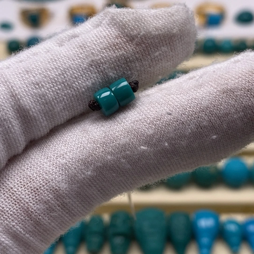 绿松石未镶嵌珠宝奇石4.9mm