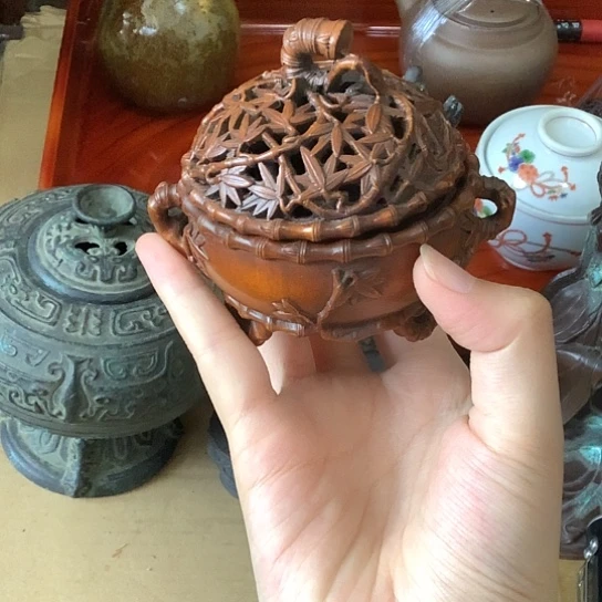 基哥日瓷中古百货