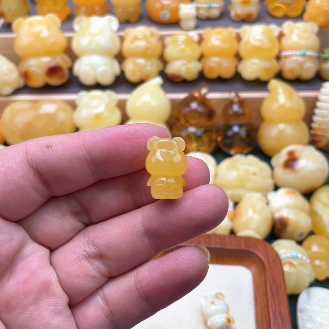 琥珀未镶嵌裸石蜜蜡
