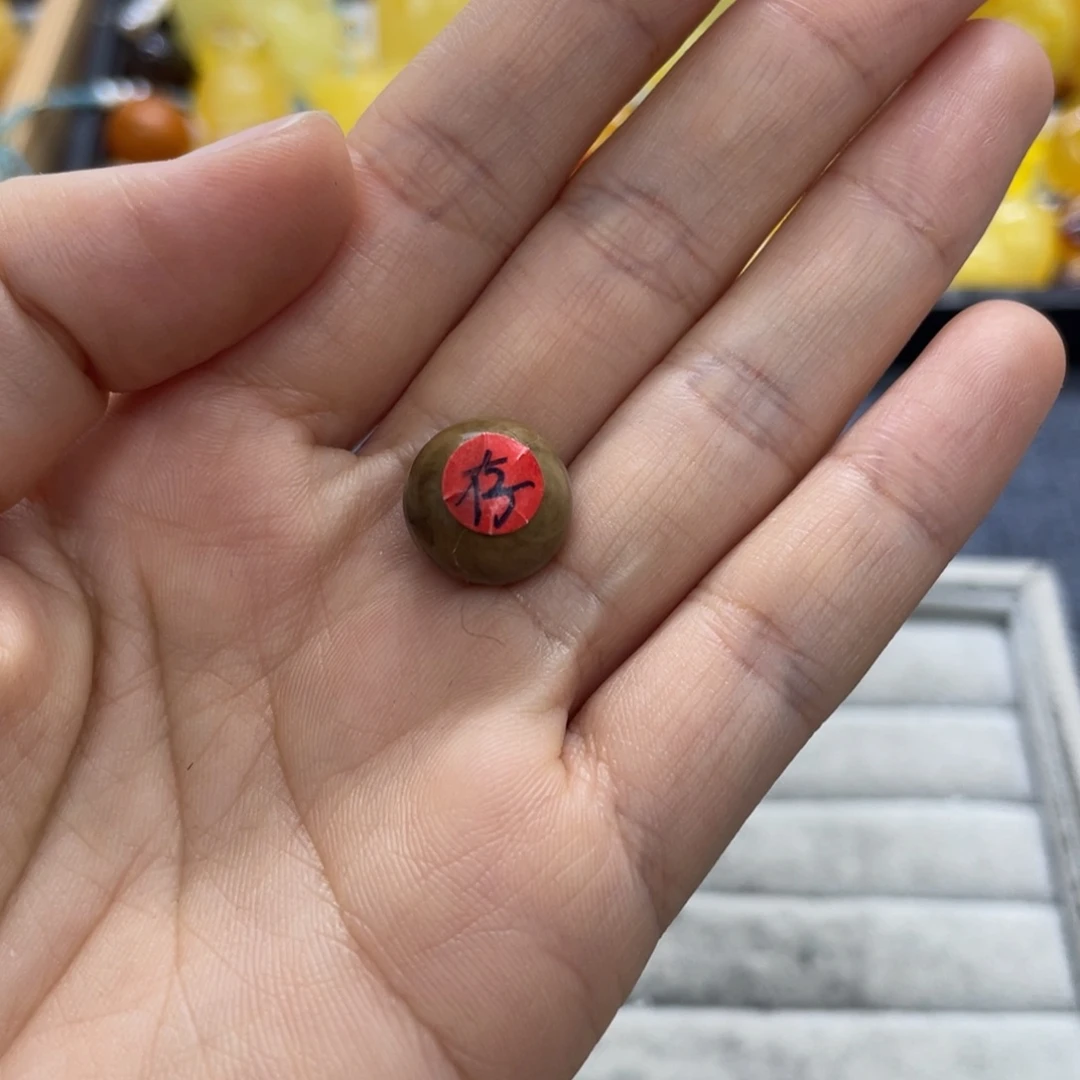 爱***己琥珀未镶嵌裸石天然琥珀
