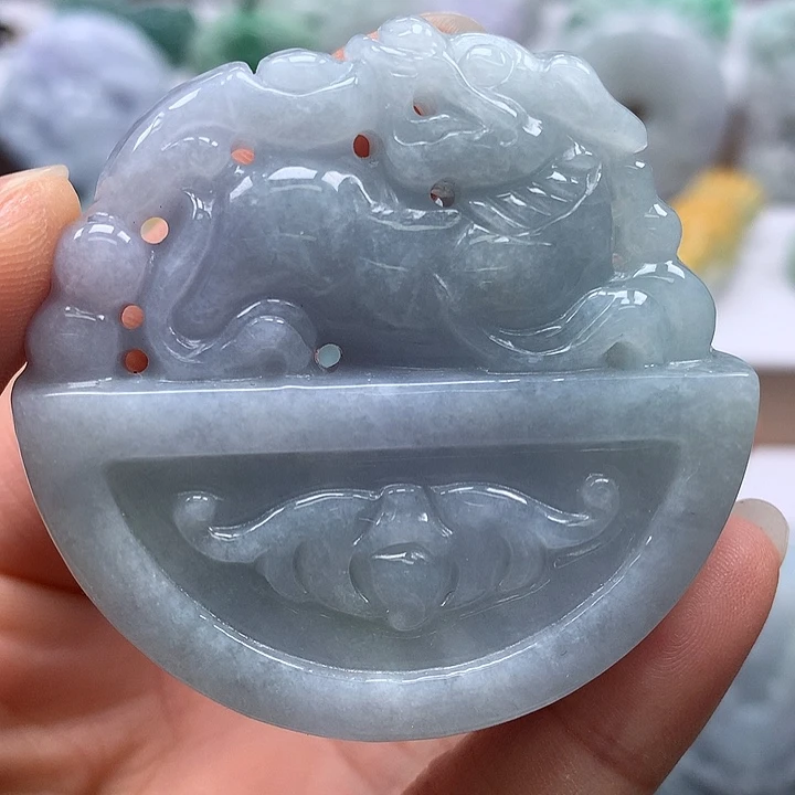 翡翠未镶嵌颈饰仿古貔貅两面工艺卡厚装12+