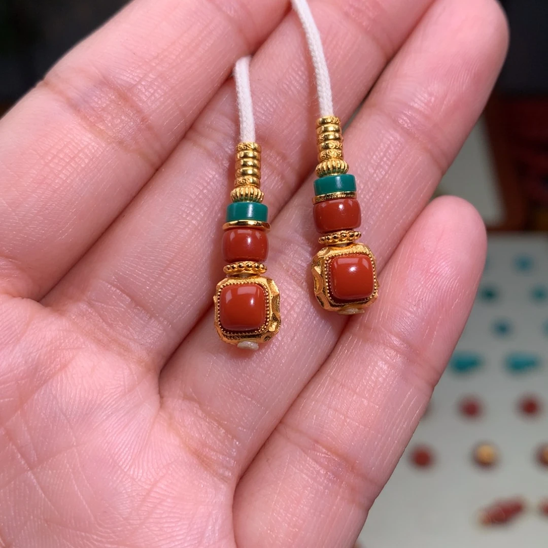 南红玛瑙颈饰未镶嵌