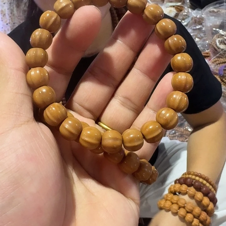 吊坠猴头核桃鲨鱼10左右