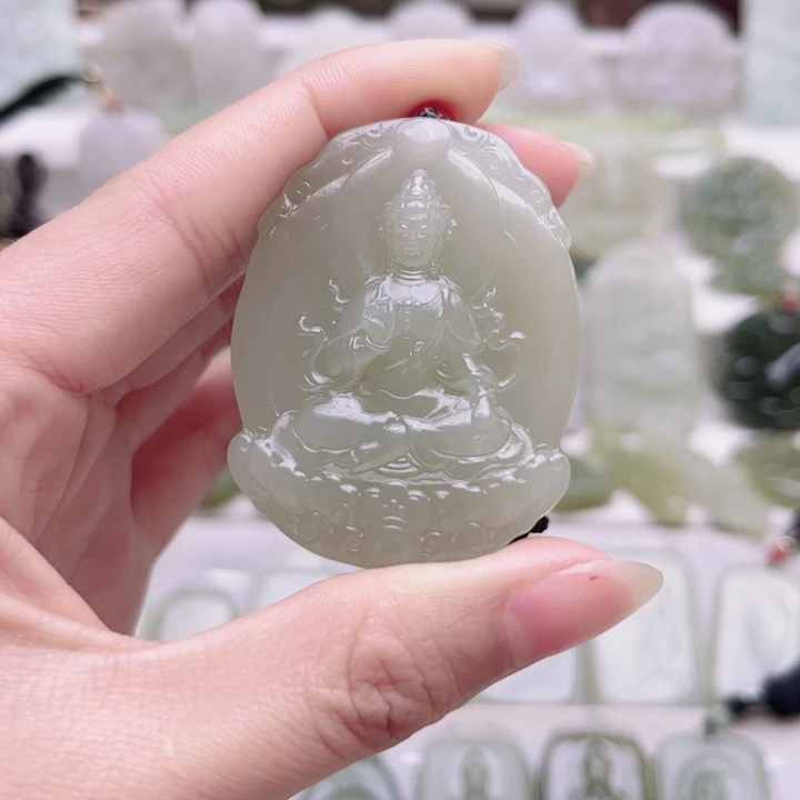 和田玉未镶嵌颈饰