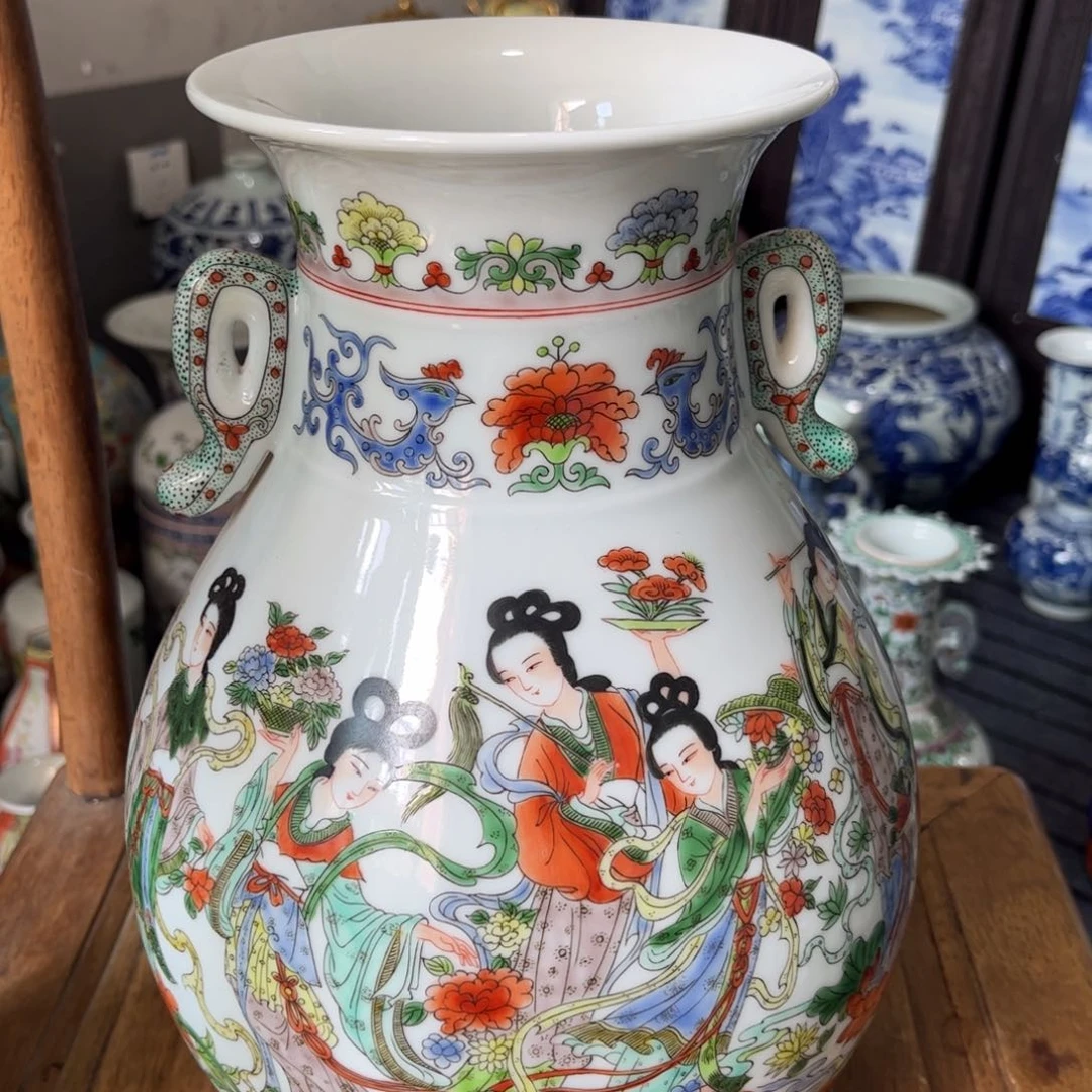 摆件粉彩人物瓷器精品陶瓷
