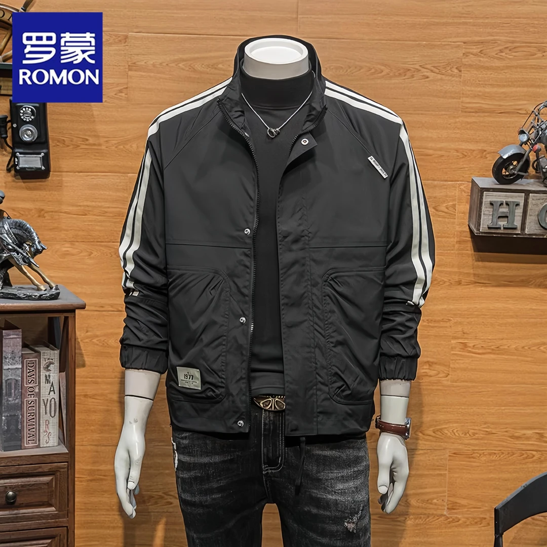Romon/罗蒙春秋男士外套潮流立领新款潮牌休闲冲锋衣条纹工装夹克