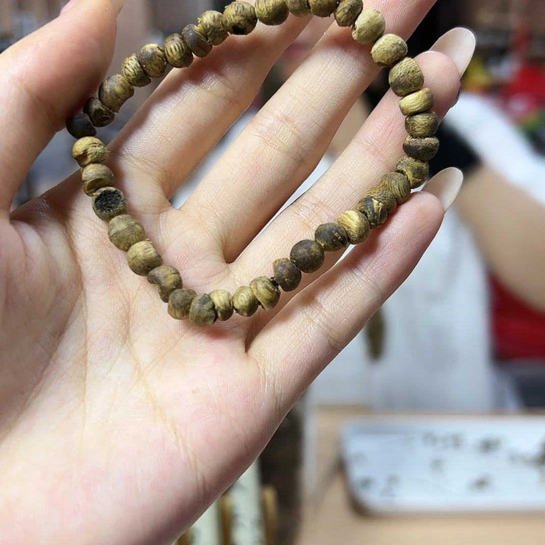 线香白棋单圈。