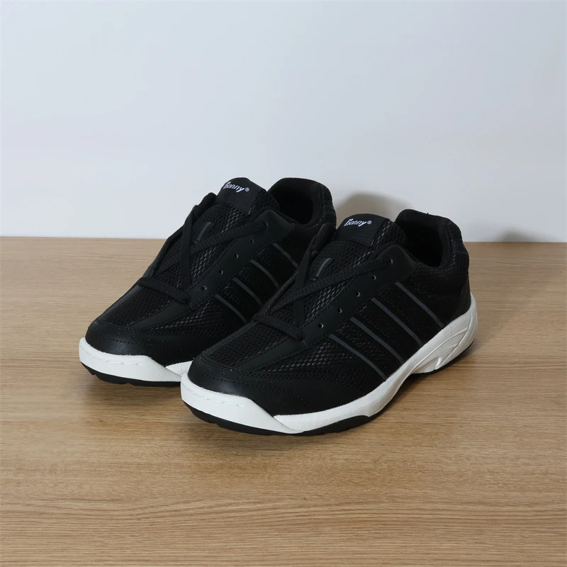 032B 正宗尾单户外防滑耐磨乒乓球羽毛球球类综合训练跑鞋男女鞋