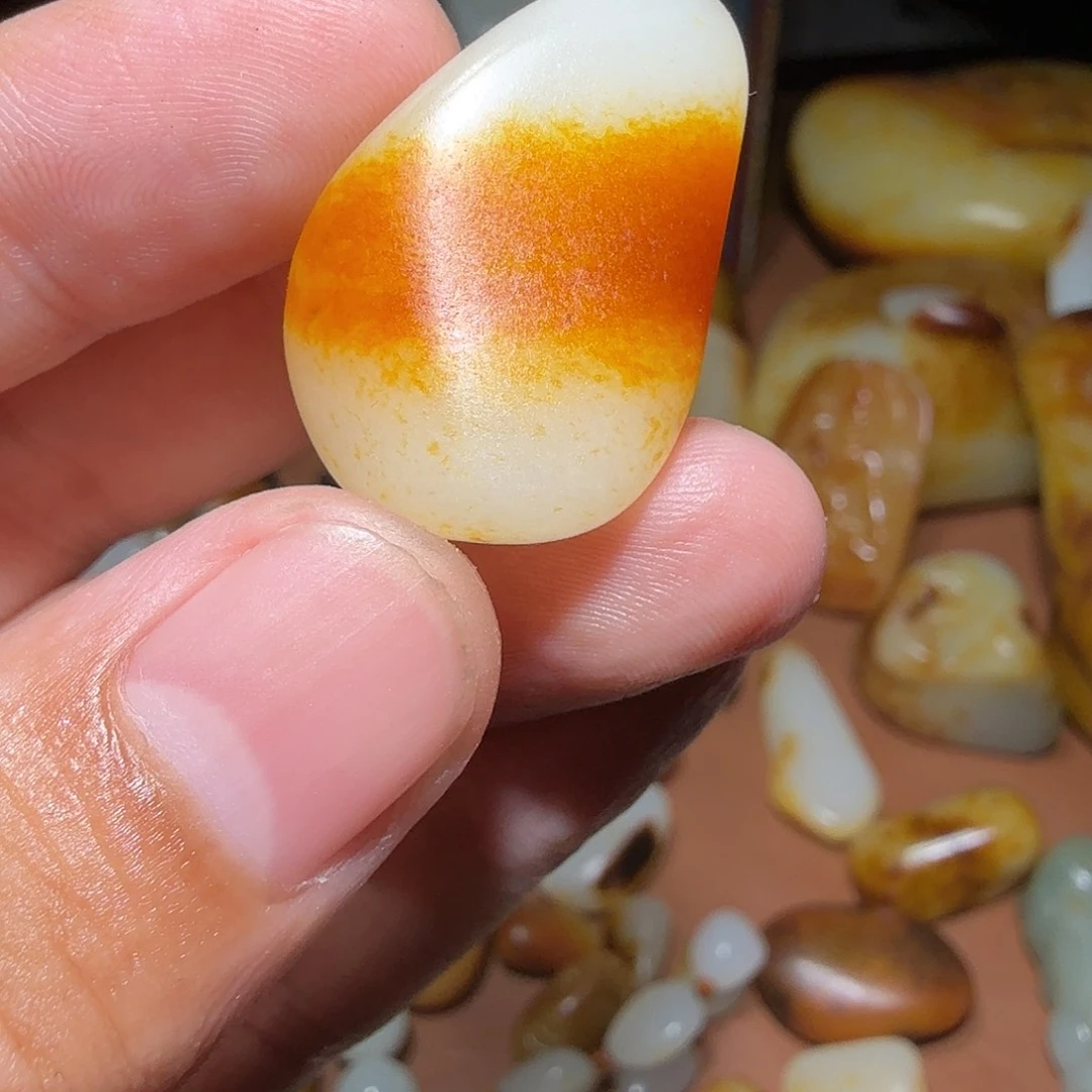 玩***哥颈饰未镶嵌和田玉