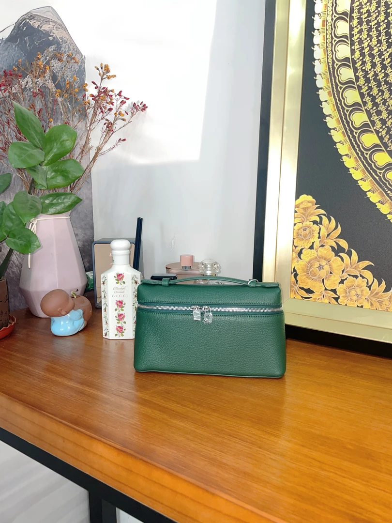 428-450单肩斜挎女包 轻奢时尚休闲百搭款