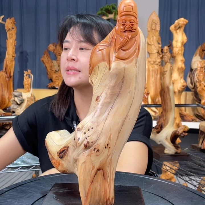 柏木（崖柏）随型摆件