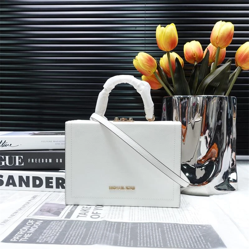 95新 MICHAELKORS/迈克高仕 单肩包/T_ZY0000414981