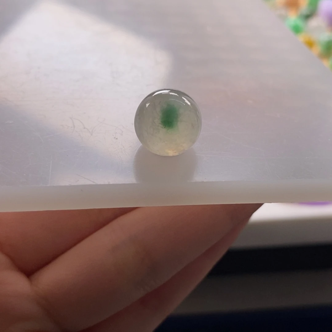 翡翠未镶嵌颈饰冰咖飘绿圆珠卡12