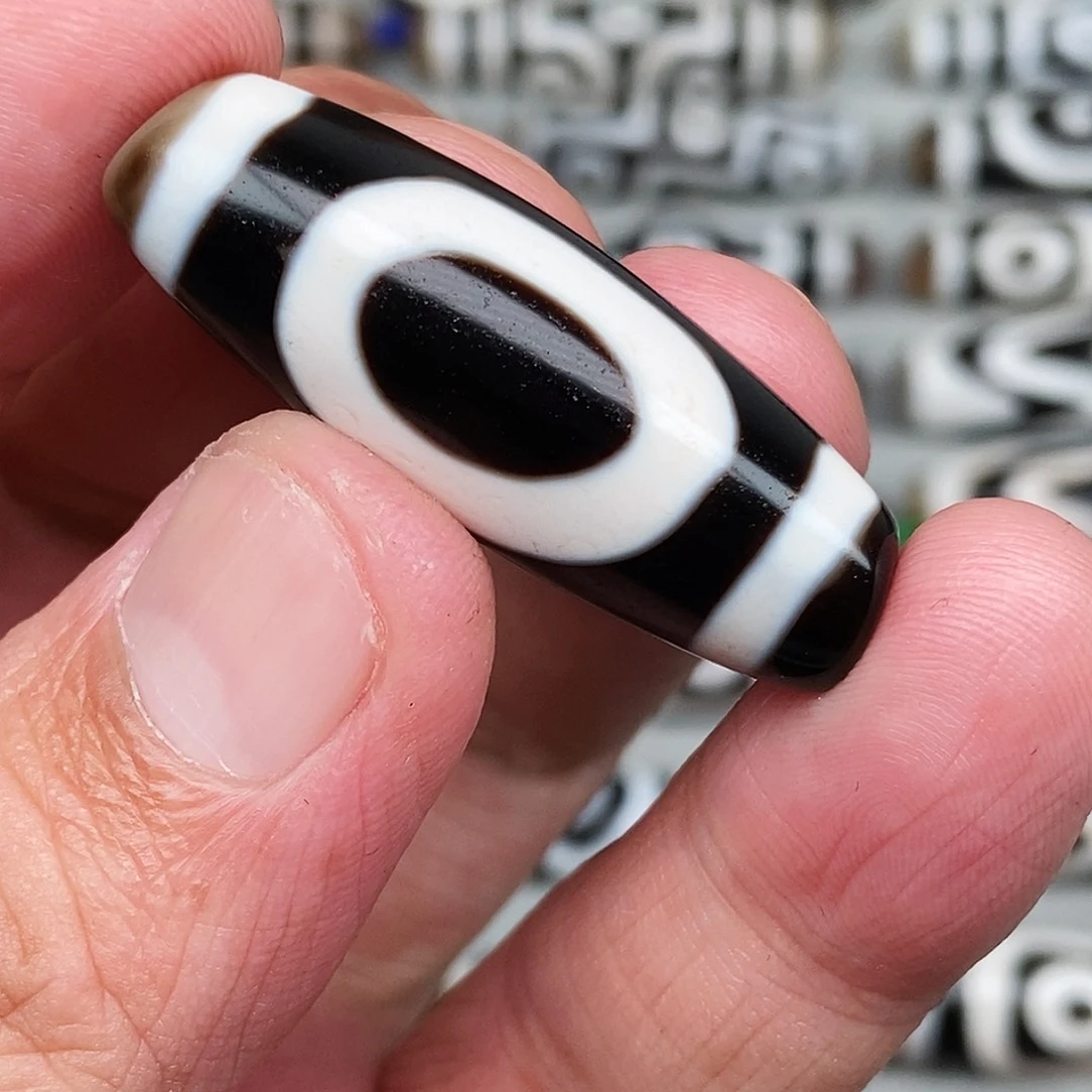 江***柜未镶嵌颈饰玛瑙/玉髓