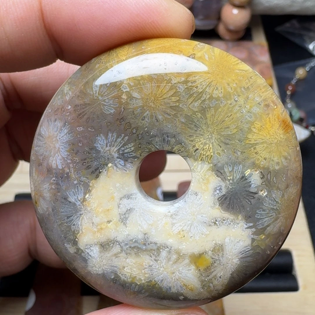 硅化玉未镶嵌纯天然色有机玉石保真色